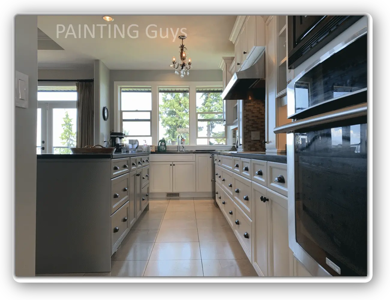 Two-tone cabinets - kitchen cabinet painting